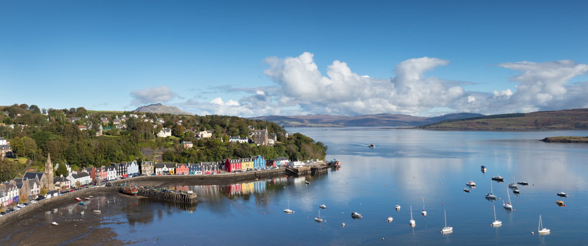 The Sound of Mull stretches along one side of the island's coast, with treasures including Grasspoint, Salen, Tobermory and even dive sites to be enjoyed!