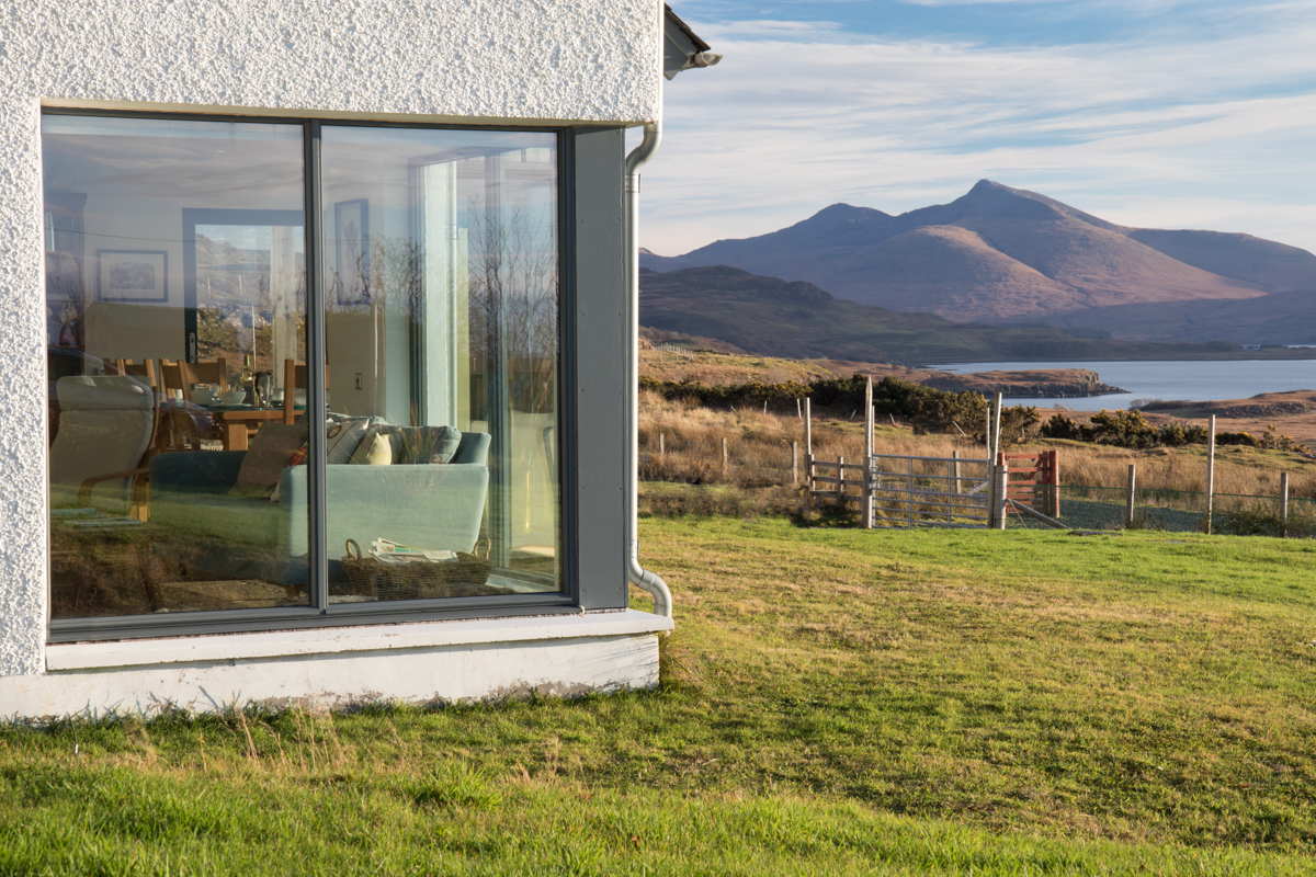 If you're planning a birdwatching or nature-inspired trip, find out about our best cottages for wildlife on Mull, with wild views from the window!