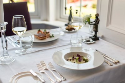 Tiroran Hotel Restaurant