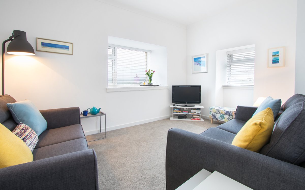 Cove Cottage Holiday Apartment Is A Superb Island Apartment In