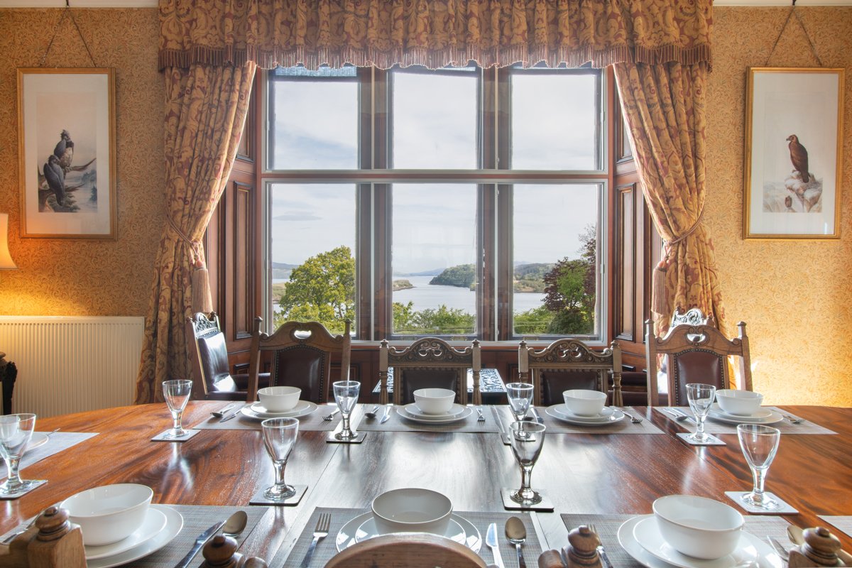 Oakfield House in Tobermory. Superb Victorian house sleeping ten.