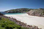 Traigh Gheal or Balfour's bay on the south coast of Erraid