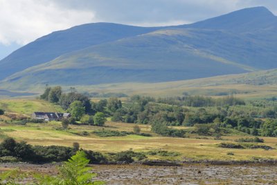 Coach House setting in South East Mull