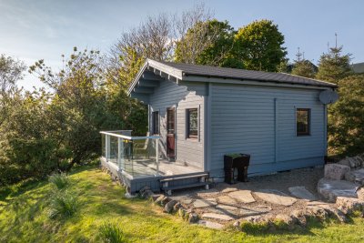 Assapol Lodge, a lovingly renovated cabin escape