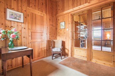 Welcoming entrance hall at the lodge