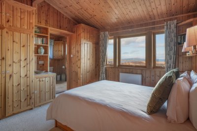 Soak up the sea views and ever-changing tidal vistas