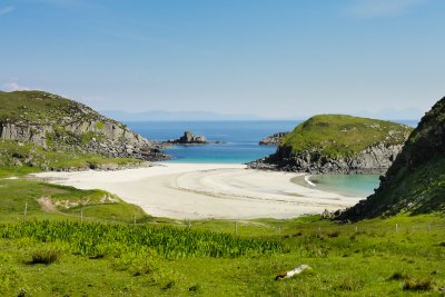 Kilvickeon beach a short distance away