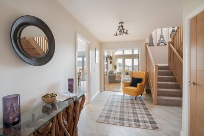 Quality furniture and finishing touches in this well appointed property