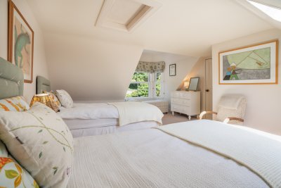 The cosy twin bedroom also in the eaves on the second floor