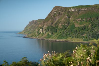 Pay a visit to the coastal settlement of Carsaig with dramatic cliffs