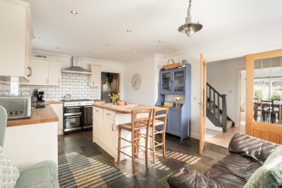 Plenty of space to sit and socialise while you cook here