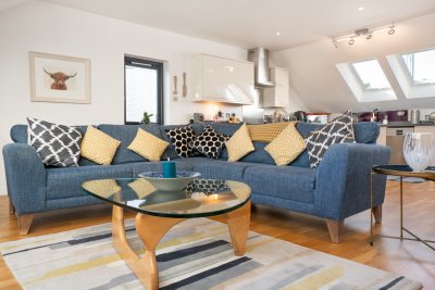 Sink back and relax in the ultra comfortable sofa here