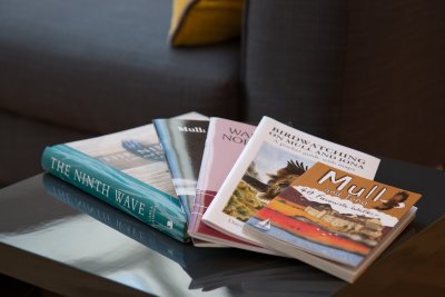 Peruse the many guide books for inspiration during your stay