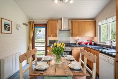 The dining kitchen at Coorie Doon makes it easy to eat, drink and be merry
