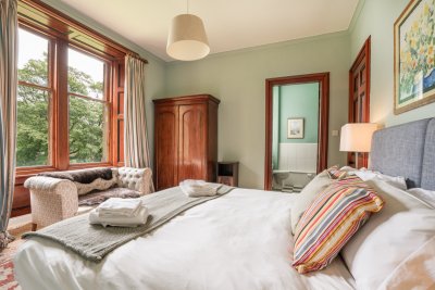 Main Bedroom with ensuite