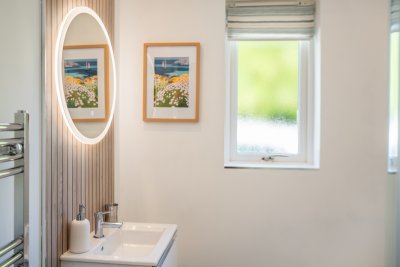 High quality finishes throughout the cottage