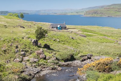 Stunning setting by Loch na Keal