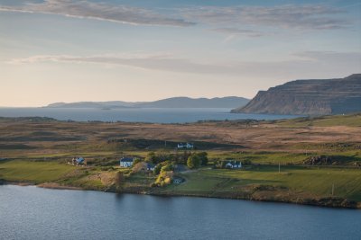 Assapol Lodge's idyllic setting on Loch Assapol, not far from the coast