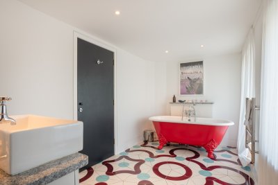Luxury and Gorsten go hand in hand