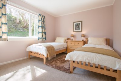 Spacious twin bedroom