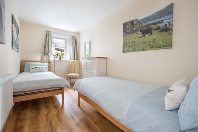 Twin bedroom in Kilninian Schoolhouse