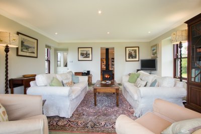 Great living space for the family to gather in