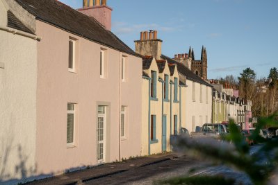 Lorne Cottage's idyllic setting on Tobermory's Argyll Terrace