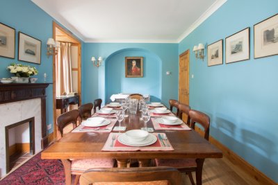 Impressive dining table in Macquarie House