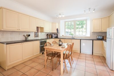 Fitted kitchen at Macquarie House