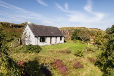 Witch's Cottage's peaceful location at Croig