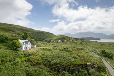 Oskamull sits well back above the single track road