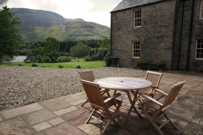 Outdoor patio at Macquarie House