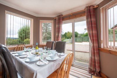 Bring the outside in in the formal dining room