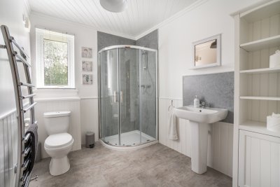 Spacious ground floor shower room