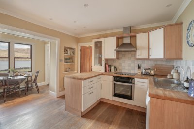 Cook up a feast and dine with a view