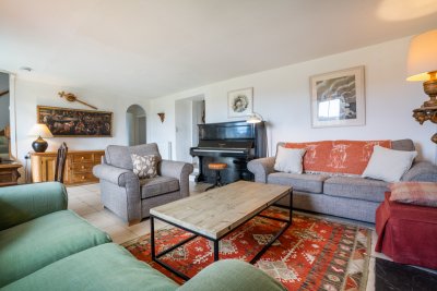 Lovely mix of antique and contemporary furniture and artwork