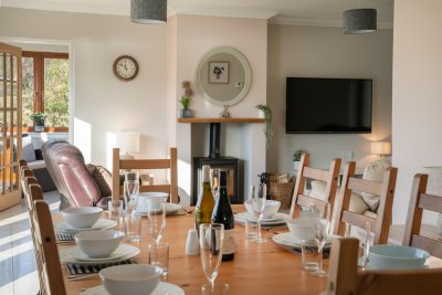 The open-plan layout creates a laid-back and sociable feel