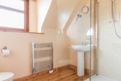 Bathroom with large shower in the south wing