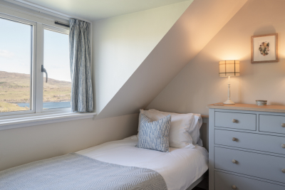 Wake up to scenic rugged views