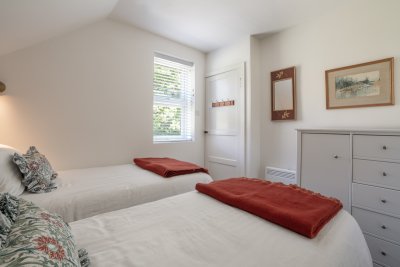 The cosy twin, which can be configured as a double on request