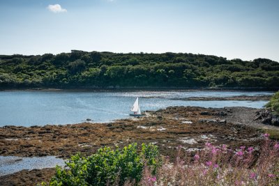 Peace and tranquillity on Loch Cuin