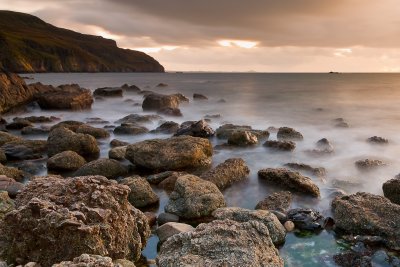 Beautiful shoreline at Loch na Keal