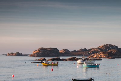 Boats bobbing in Fionnphort bay, just 2 miles down the road