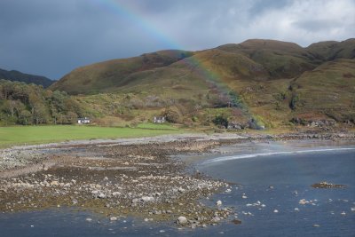 Spot Mabel Cottage from the shore