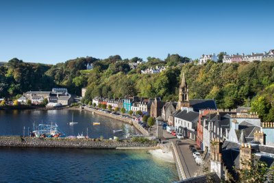 A 20-minute drive brings you to the island capital Tobermory