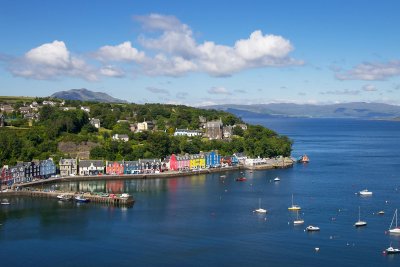 Tobermory and the harbour