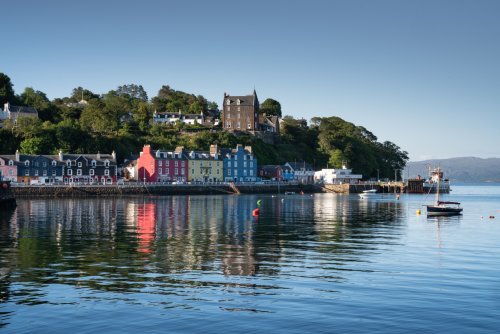 Staffa Apartment's stunning location in Portmore Place (red building)
