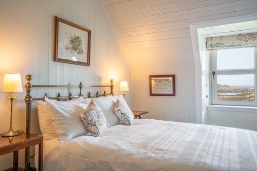 Wake up to beautiful sea views during your stay