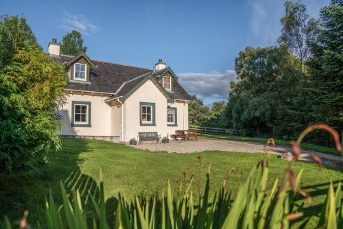 Prairie Cottage