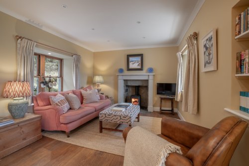 And relax! You'll find comfort and charm aplenty at Tigh na Mara